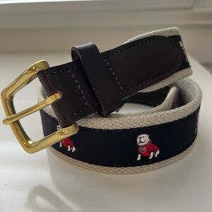 Vineyard Vines UGA Belt with Gold Buckle